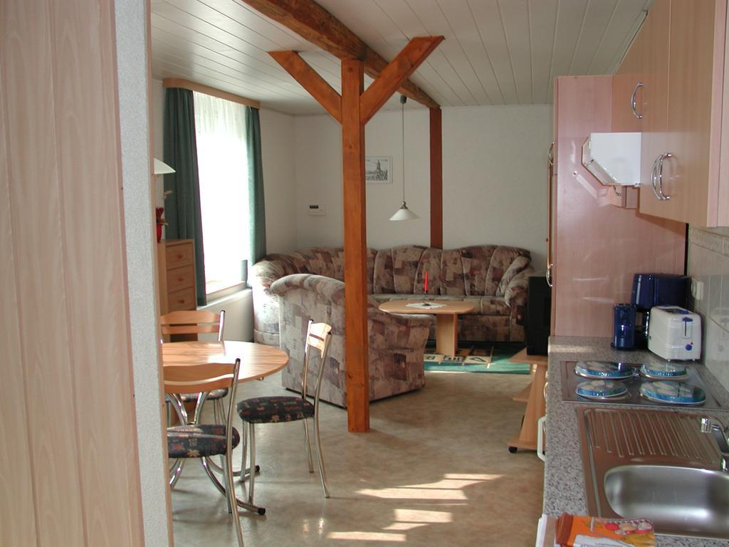 Ferienwohnung Muelli Bad Frankenhausen Rum bild
